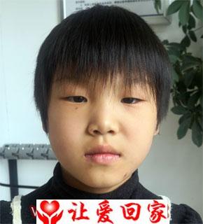 胡谨霏
